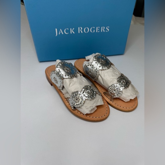 NEW Jack Rogers Girls Lauren Flat Sandals Silver Size 13 - Picture 2 of 4
